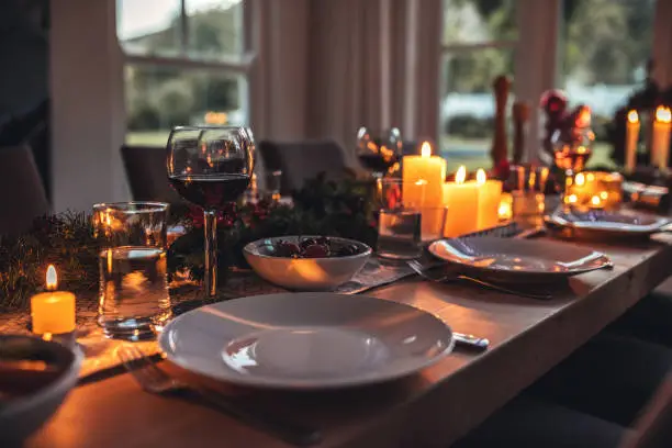 Candlelight Dinner Ideas For Christmas