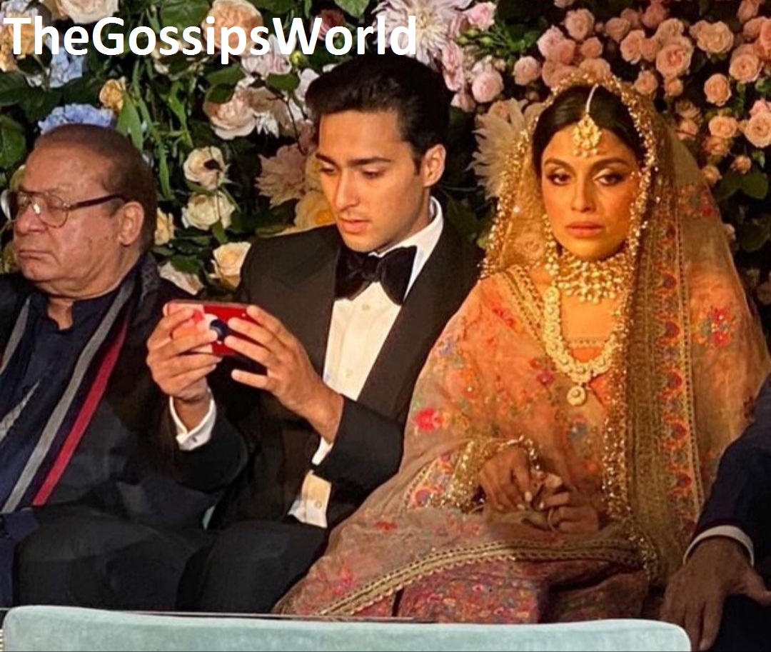 Junaid Safdar and Ayesha Saif Khan Wedding Pics  Check Ayesha Saif Khan Wiki  Bio  Age  Instagram - 89