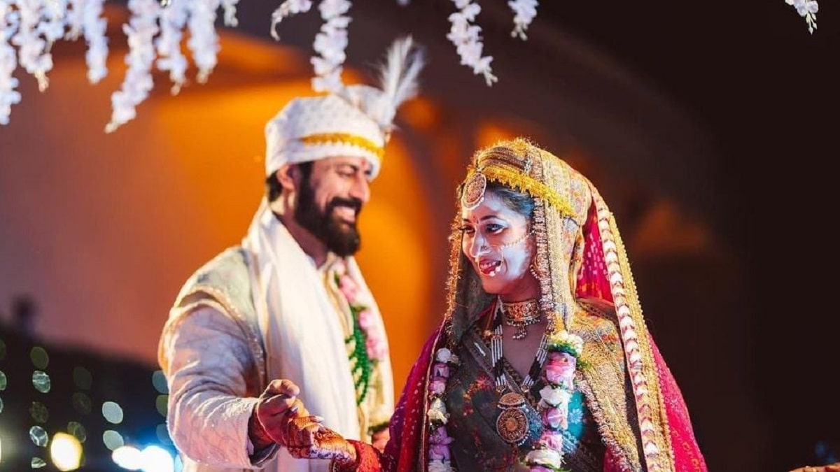 Who is Mohit Raina s Wife  Aditi Sharma Wikipedia Bio Instagram  Wedding Pics   Video Went Viral On Social Media  - 67