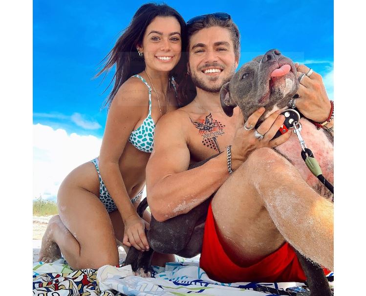 Who Is Gus Smyrnios Girlfriend Samantha Carucci  Engagement Pics Went Viral All Over  - 82