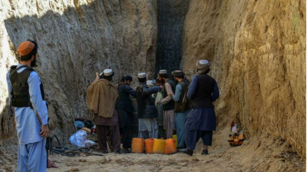 What Was Haidar Meninggal Dunia Cause Of Death  Afghan Boy Haidar Dead  Family Obituary Funeral  - 53