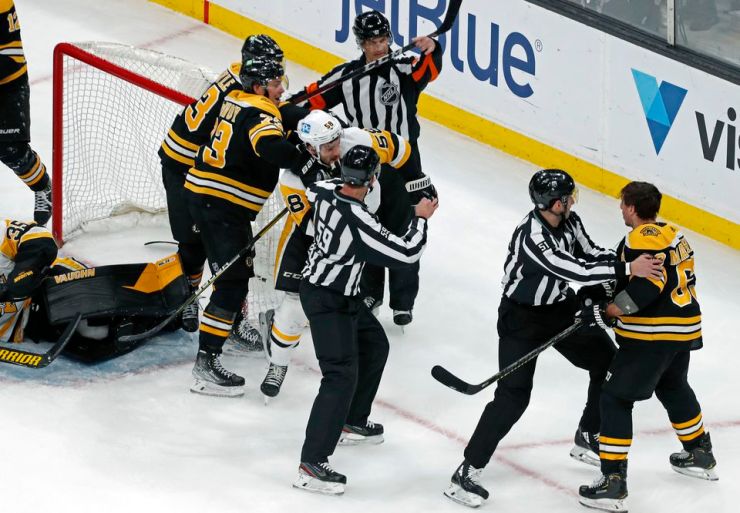 VIDEO  Brad Marchand and Tristan Jarry Fight Video Went Viral All Over  Check What Happened  - 17