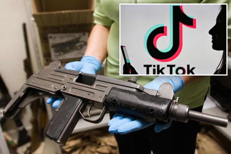 VIDEO  15 Years Old Mexican Girl Shot Herself In A TikTok Video  Check Name  Who Is She  - 61