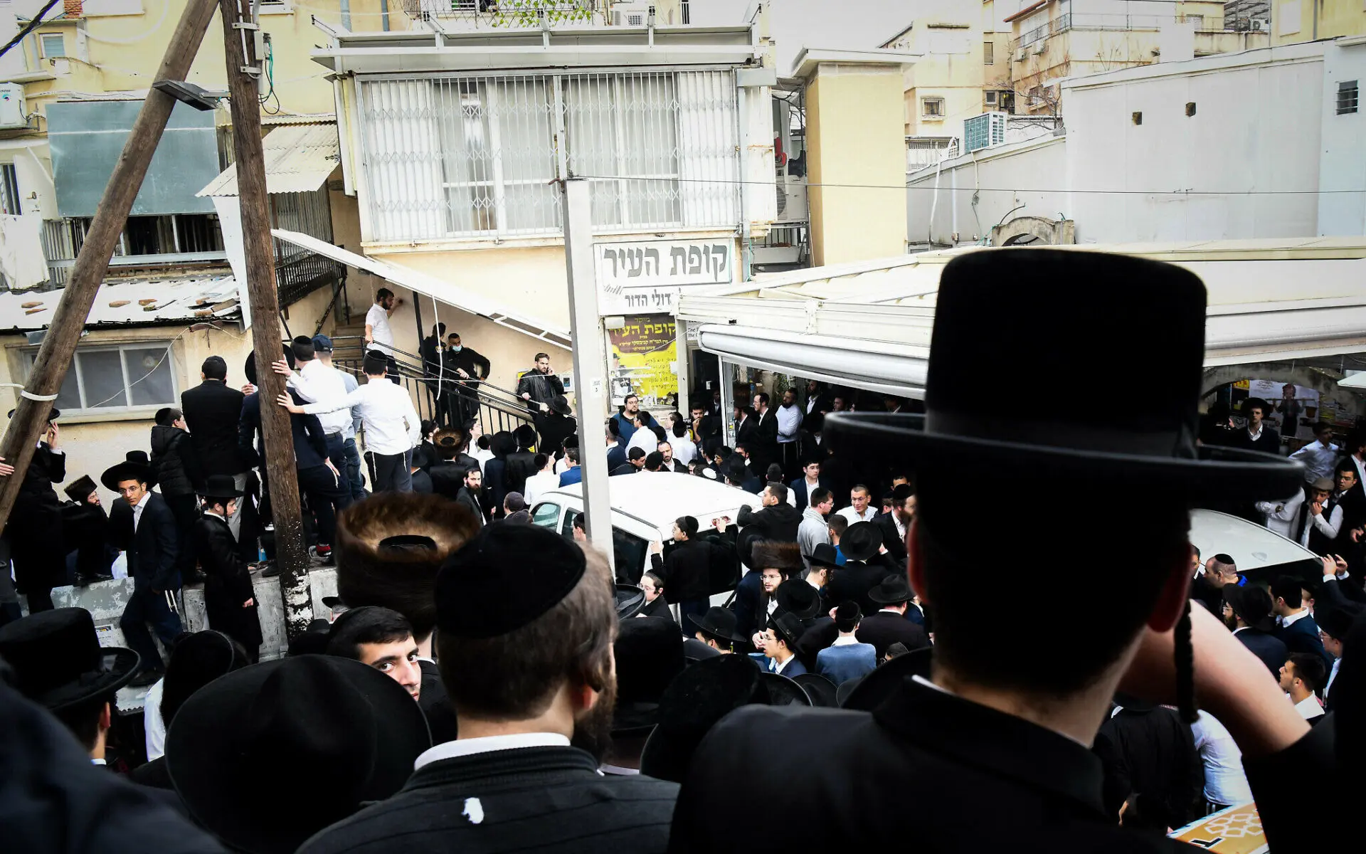Rav Chaim Kanievsky Funeral 