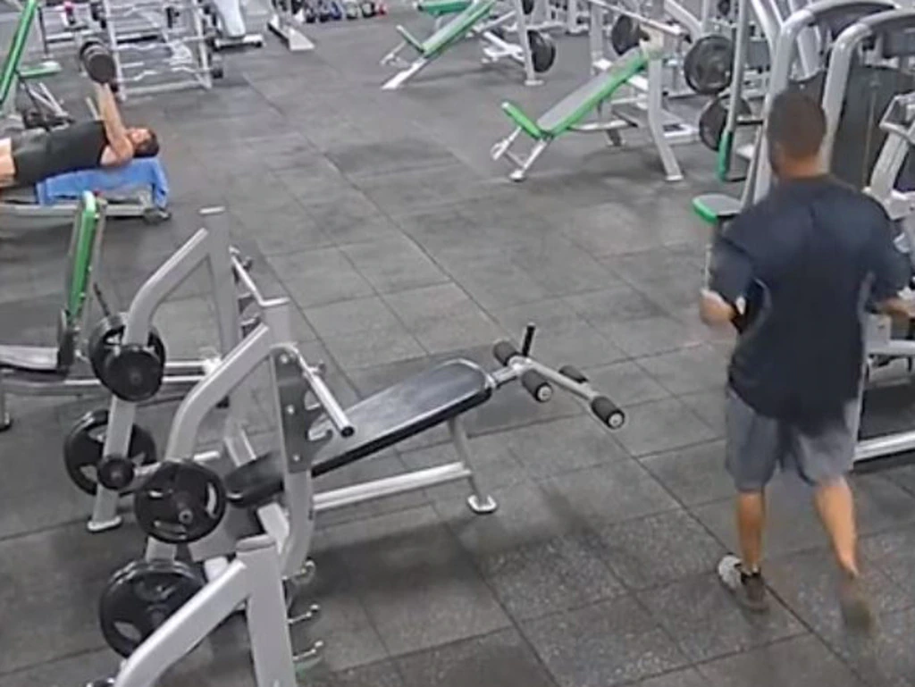 Shane William Ryan Drops 20 kg On Man In Gym Arrested Video
