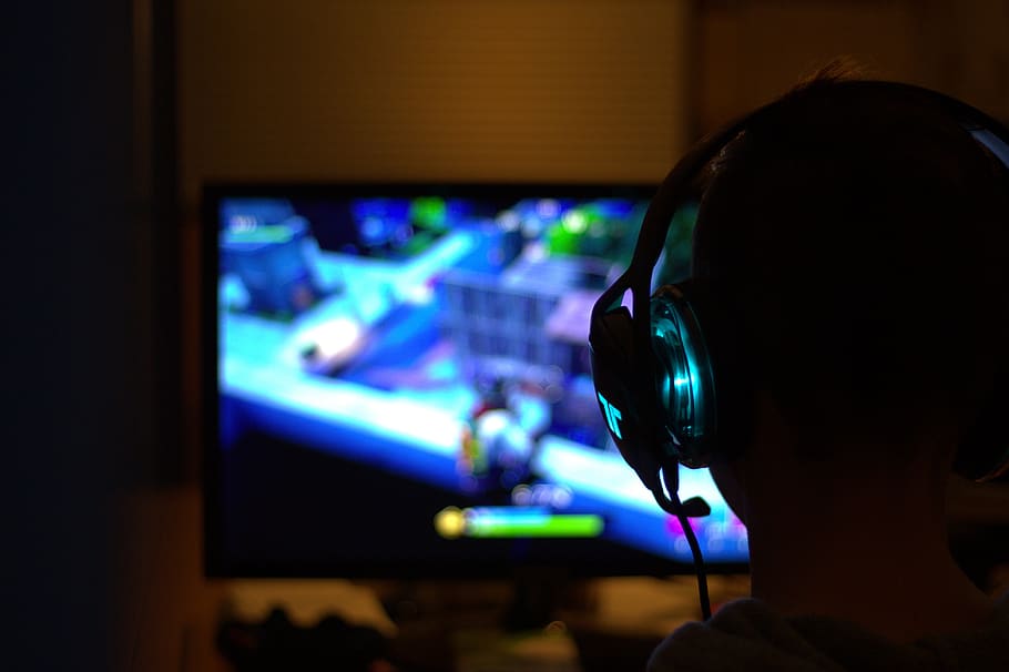 How Online Gaming Strategies Can Help in Business 