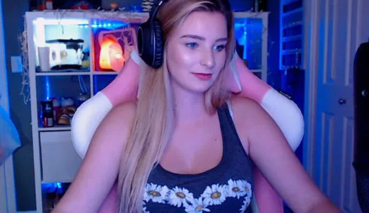 Streamers with onlyfans