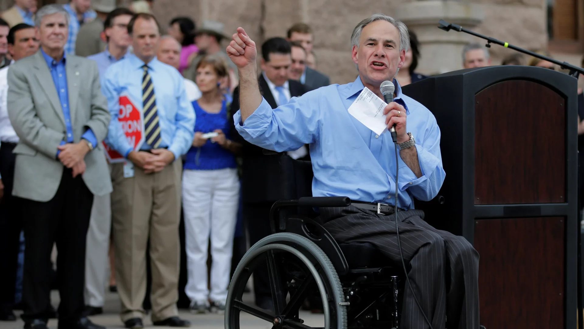 What Happened To Greg Abbott? Accident Crash Video CCTV Footage Viral, Health Condition News!